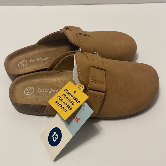 Little Girl’s Size 13 Cognac Brown Slip On Closed Toe Footbed Clogs - Picture 6 of 7